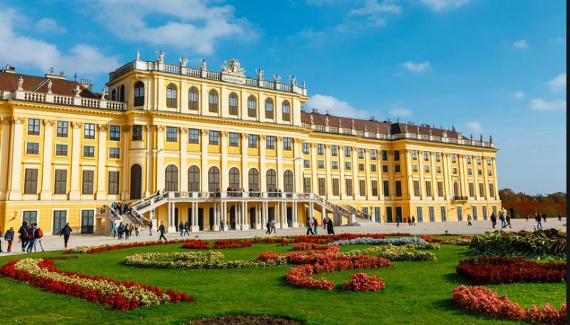Helle 4 Zimmer Familien-Wohnung Mit Balkon! Schloss Schonbrunn In Gehdistanz ウィーン エクステリア 写真