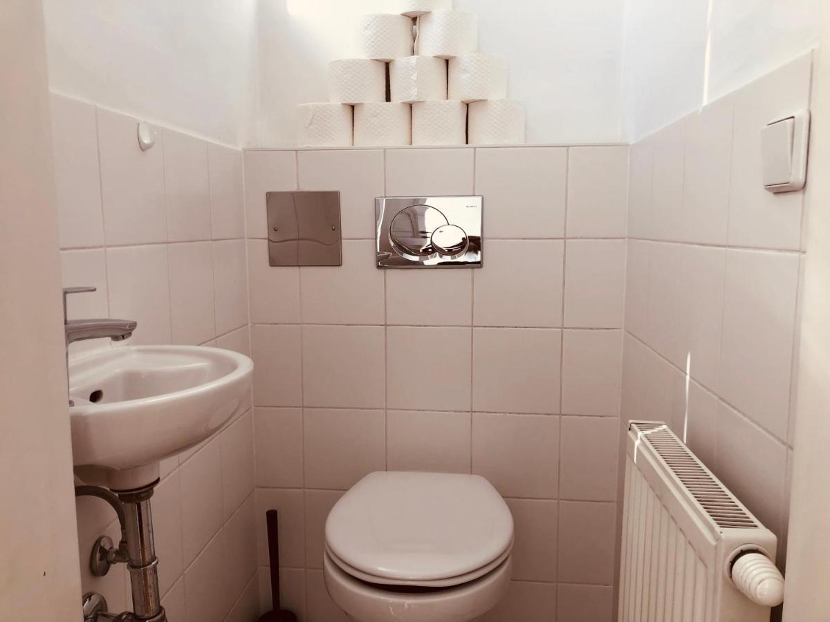 Helle 4 Zimmer Familien-Wohnung Mit Balkon! Schloss Schonbrunn In Gehdistanz ウィーン エクステリア 写真
